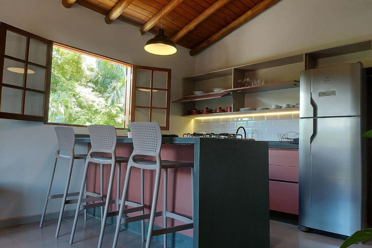 Sapeca - Novo Flat c/ piscina, 50mts da praia, churrasqueira privativa, ar con, wi-fi, netflix. 4pessoas, garagem Araquari Exterior foto