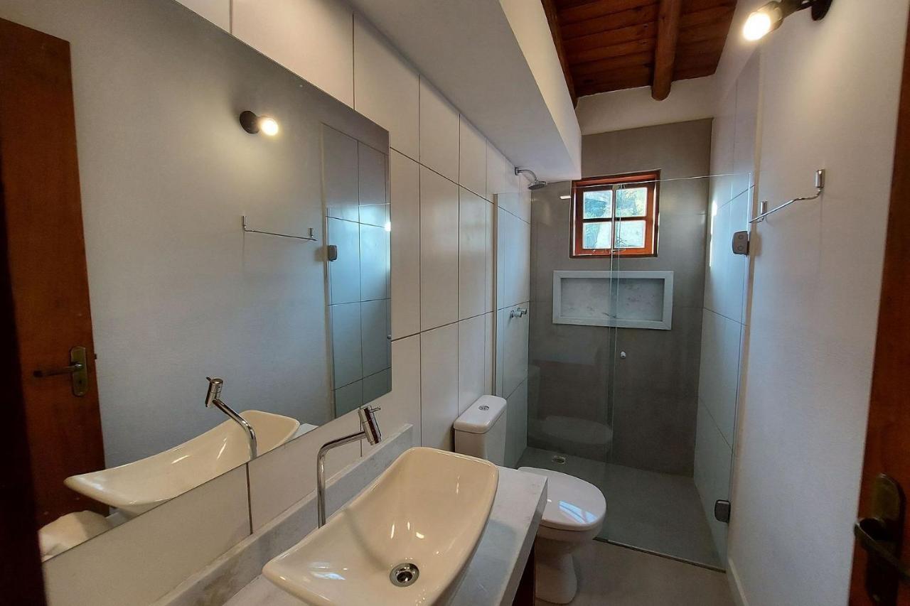 Sapeca - Novo Flat c/ piscina, 50mts da praia, churrasqueira privativa, ar con, wi-fi, netflix. 4pessoas, garagem Araquari Exterior foto