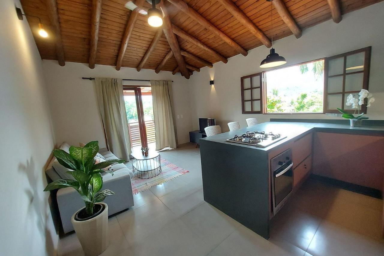Sapeca - Novo Flat c/ piscina, 50mts da praia, churrasqueira privativa, ar con, wi-fi, netflix. 4pessoas, garagem Araquari Exterior foto