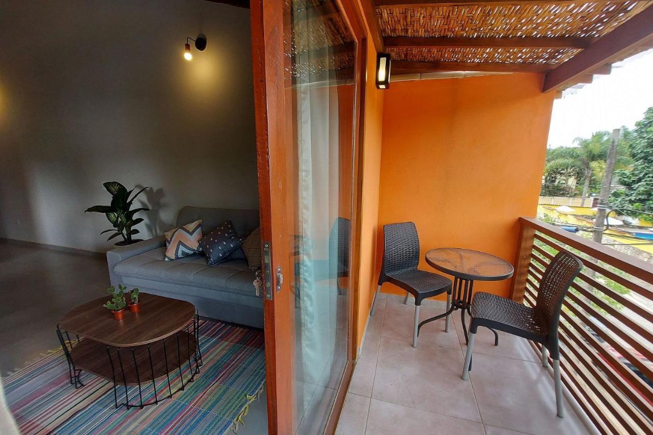 Sapeca - Novo Flat c/ piscina, 50mts da praia, churrasqueira privativa, ar con, wi-fi, netflix. 4pessoas, garagem Araquari Exterior foto